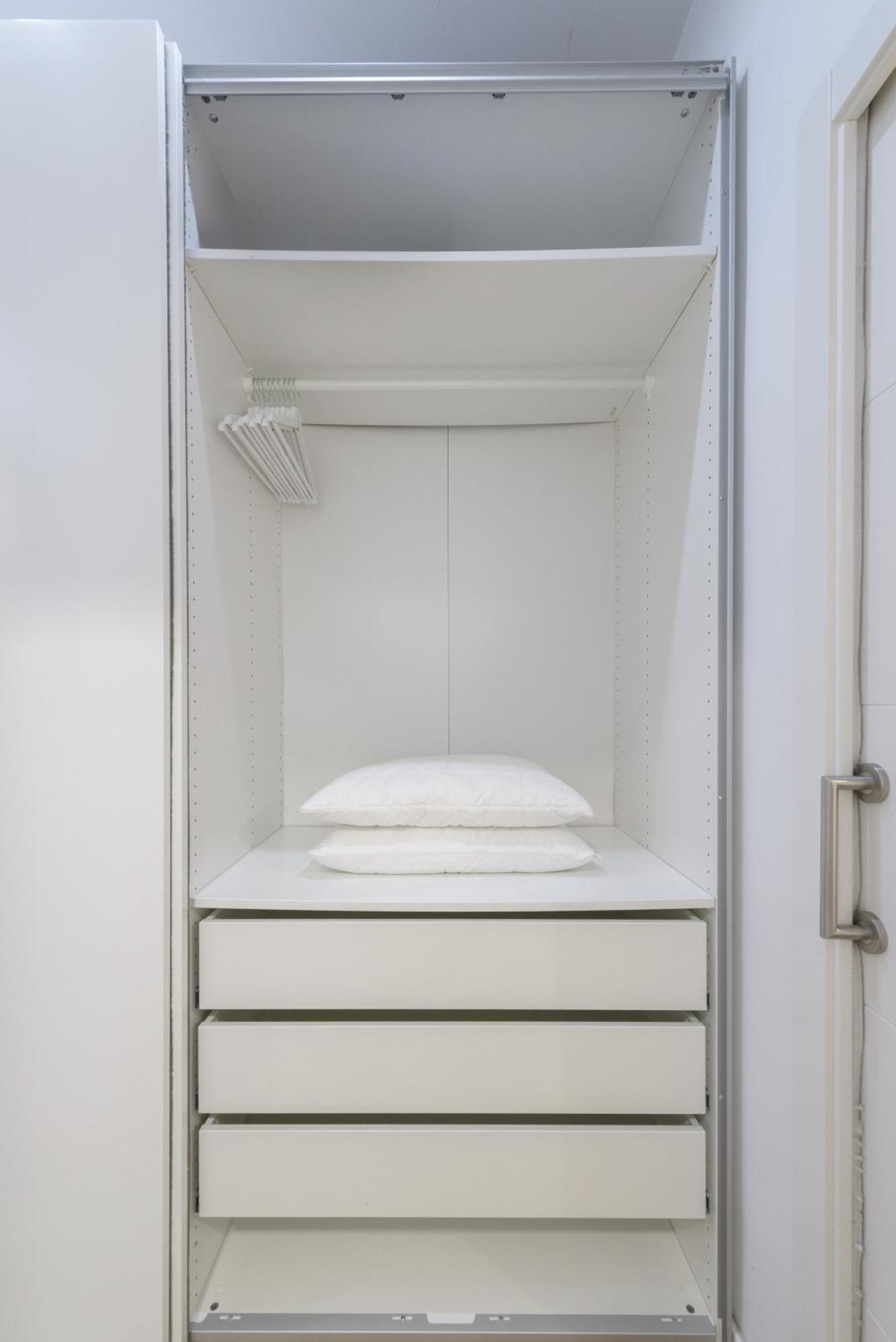 Apartamento Avila Calle, Precioso Estudio En Santiago Bernabeu-Estrecho En Segundo Piso Sin Ascensor Madrid Exterior foto