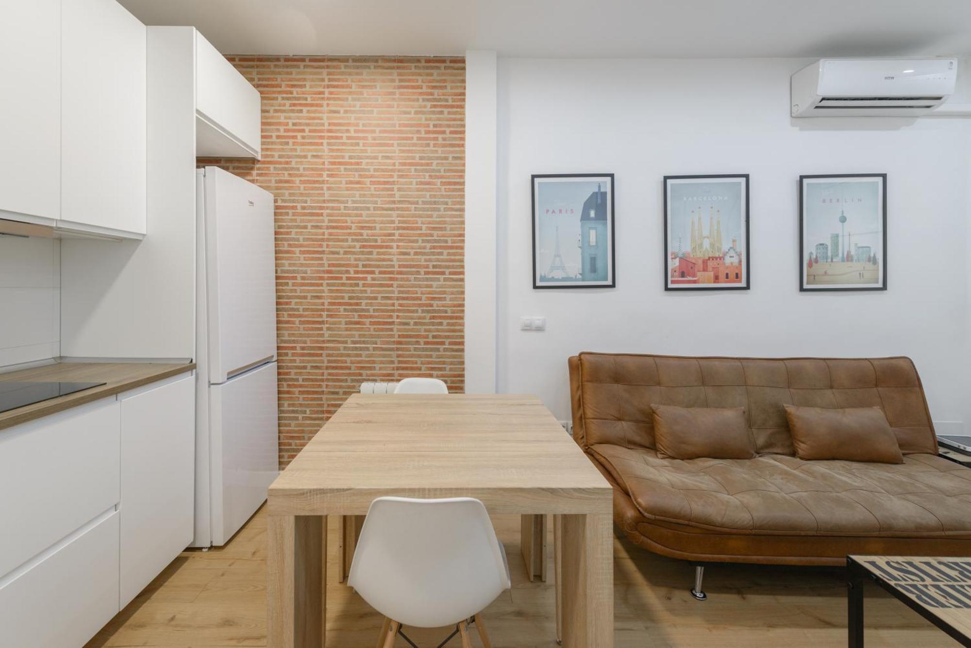 Apartamento Avila Calle, Precioso Estudio En Santiago Bernabeu-Estrecho En Segundo Piso Sin Ascensor Madrid Exterior foto