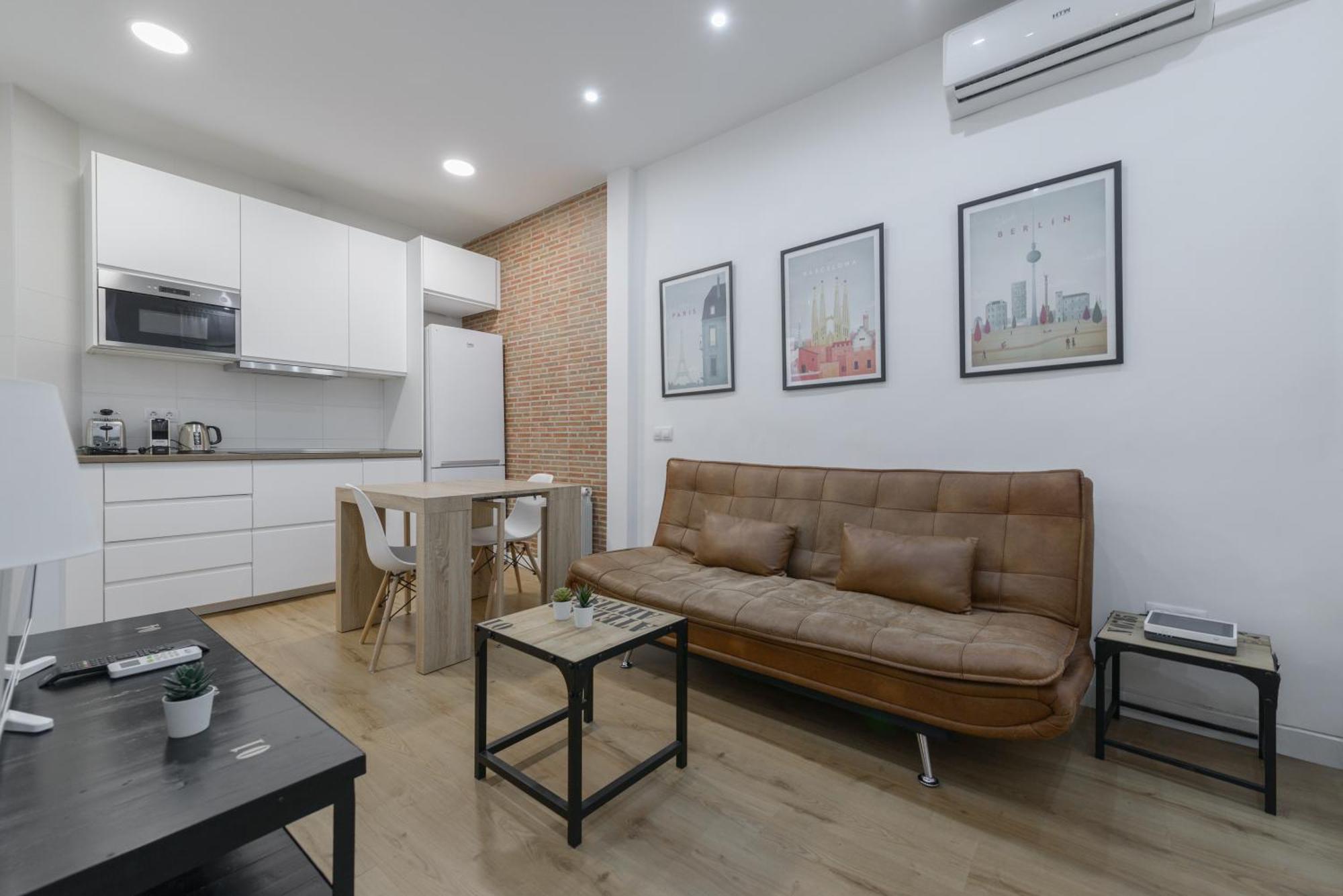 Apartamento Avila Calle, Precioso Estudio En Santiago Bernabeu-Estrecho En Segundo Piso Sin Ascensor Madrid Exterior foto
