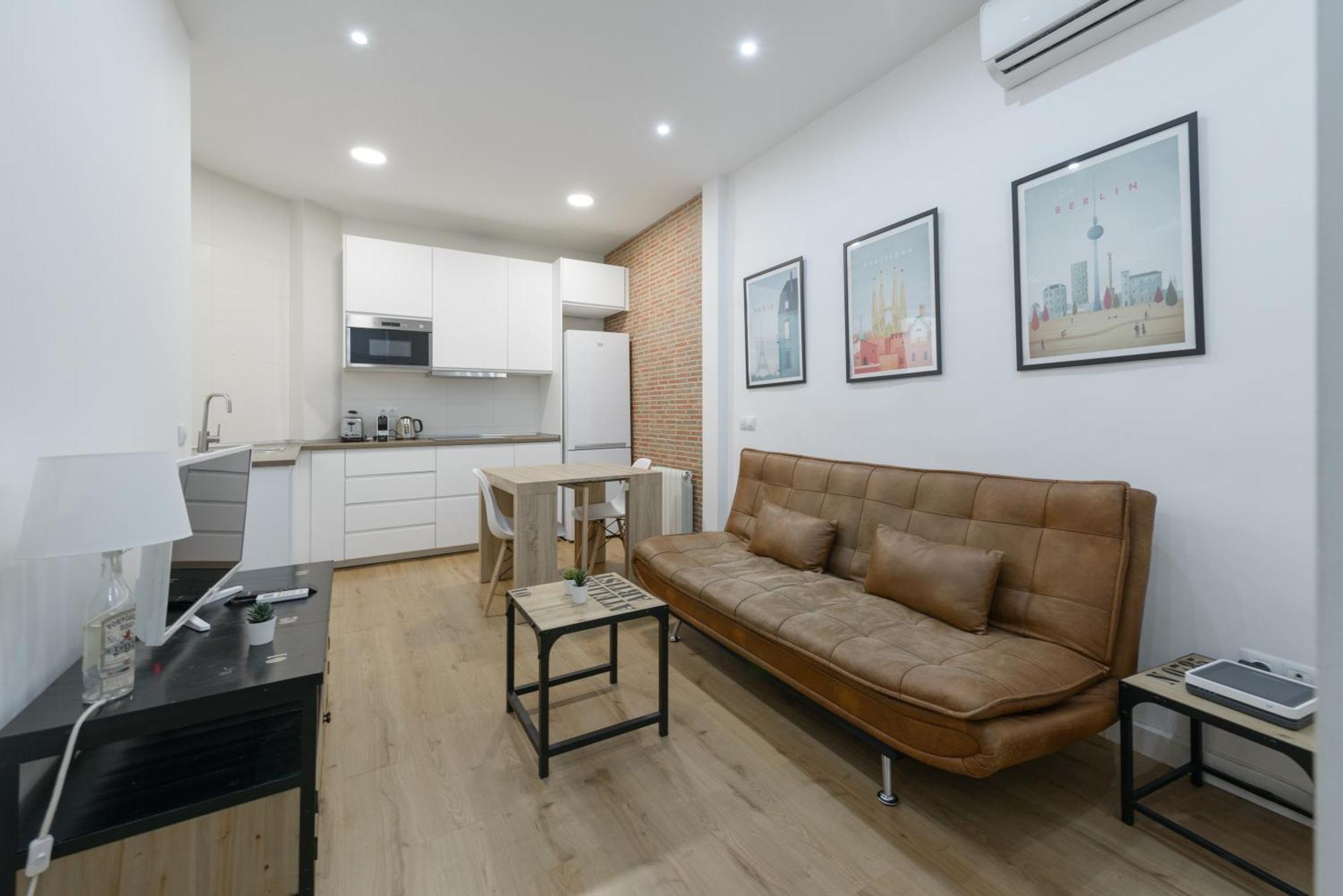 Apartamento Avila Calle, Precioso Estudio En Santiago Bernabeu-Estrecho En Segundo Piso Sin Ascensor Madrid Exterior foto